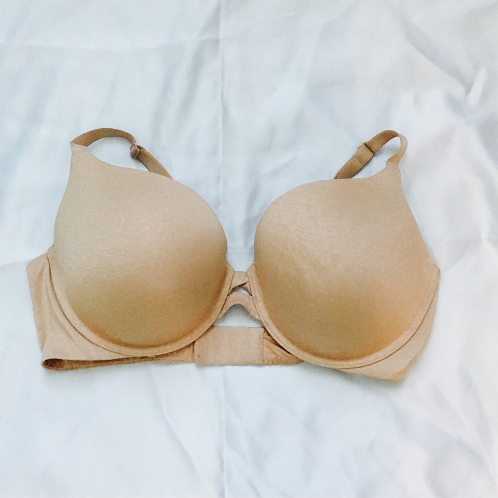 Victoria's secrets padded nude bra